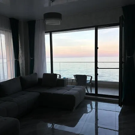 Apartmán Mamaia Nord-navodari Seaside View *