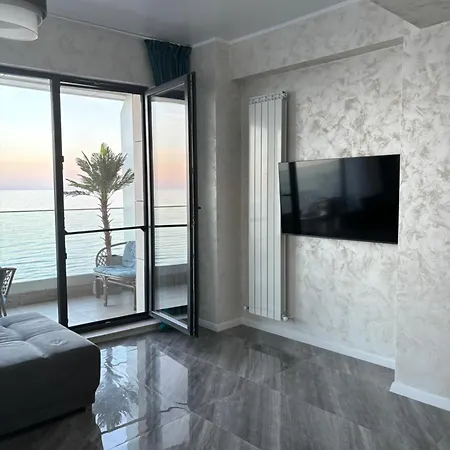 アパート Mamaia Nord-navodari Seaside View
