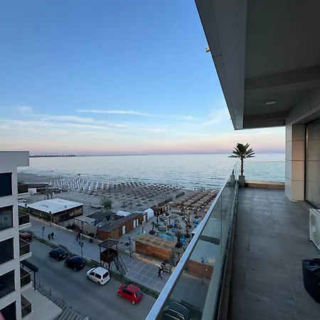 Mamaia Nord-navodari Seaside View 那沃达利