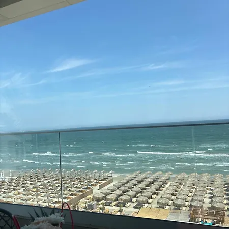 公寓 Mamaia Nord-navodari Seaside View *
