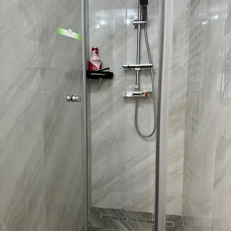 Mamaia Nord-navodari Seaside View アパート ナボダリ