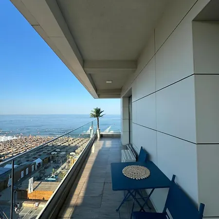 Mamaia Nord-navodari Seaside View דירה *