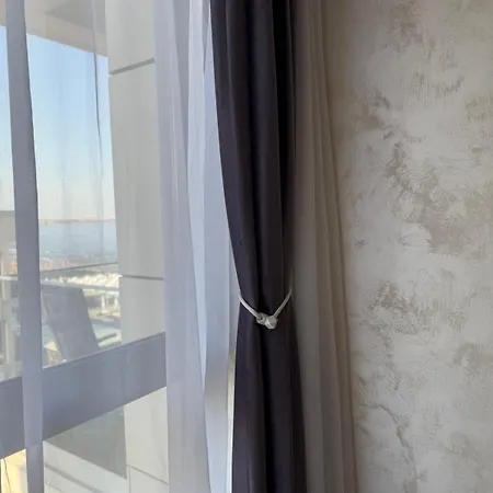 アパート Mamaia Nord-navodari Seaside View